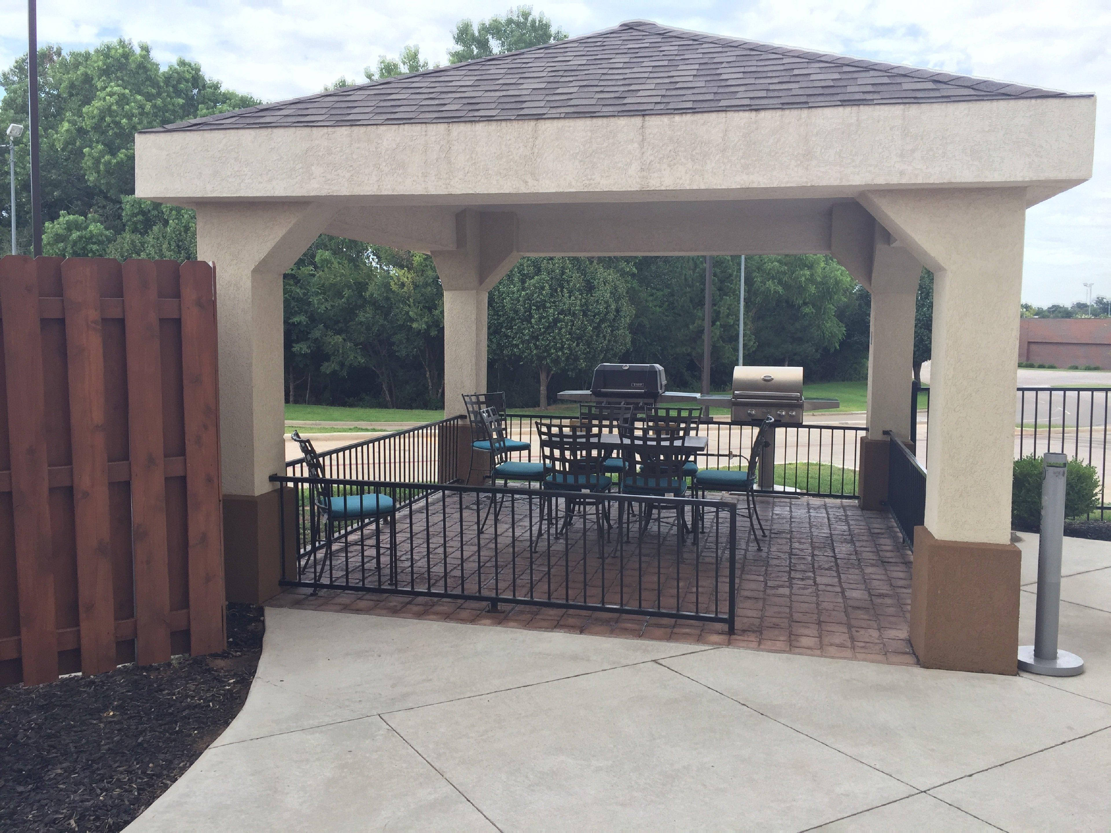 Candlewood Suites Woodward By Ihg Exterior photo